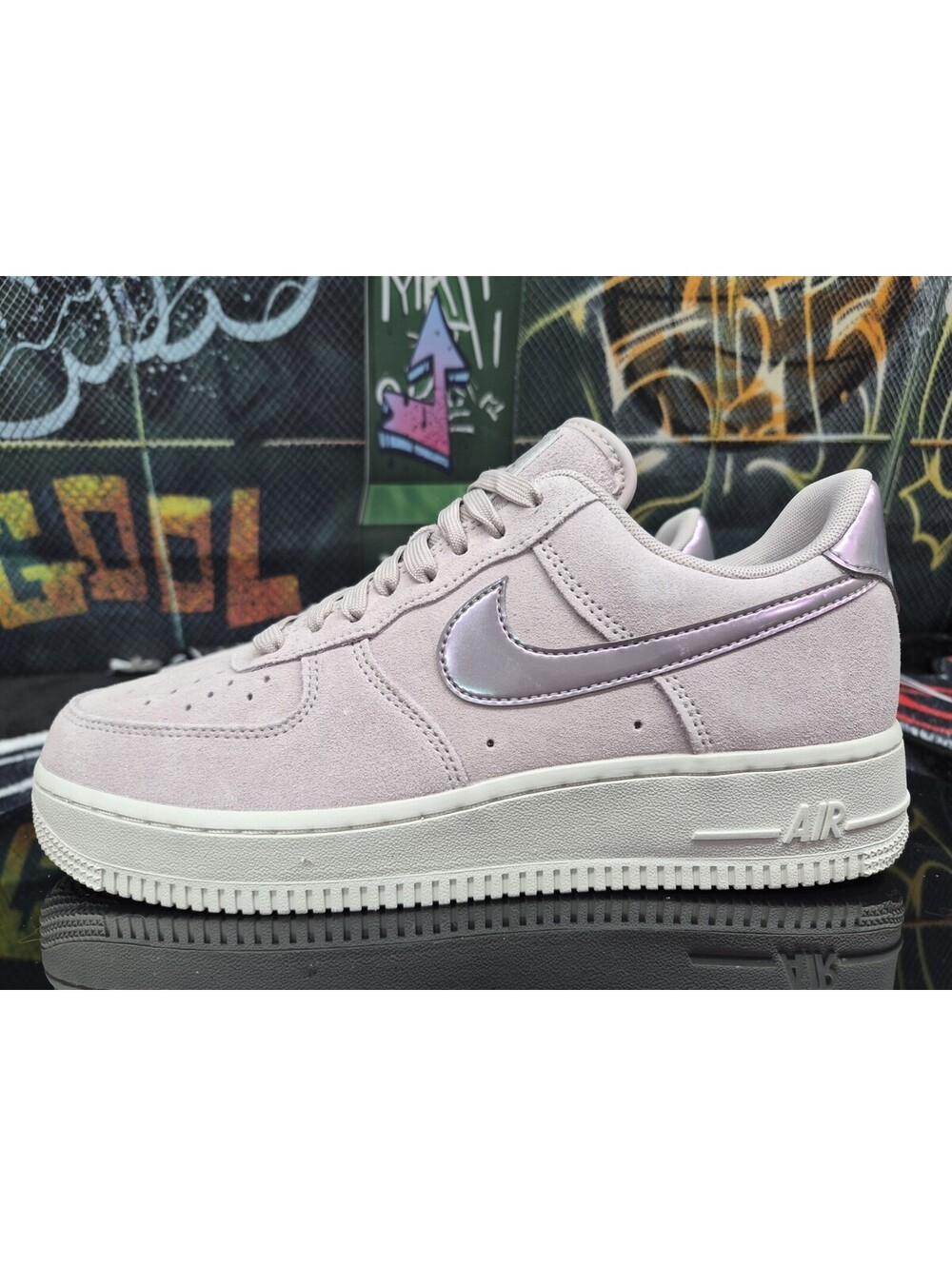 Nike Air Force 1 07 SE Platinum Violet Purple Sneakers HJ4401-001 Womens Size 9W
